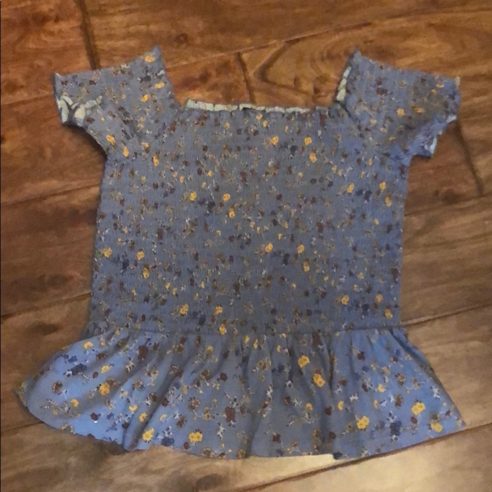 American eagle off the shoulder top